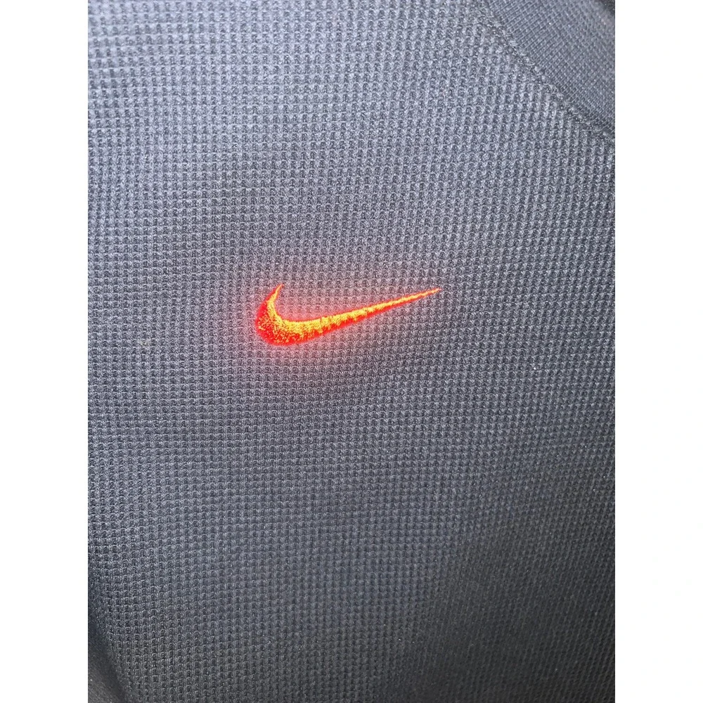 Nike Womens Waffle Knit Thermal Long Sleeve‎ Top Black Red Swoosh Medium